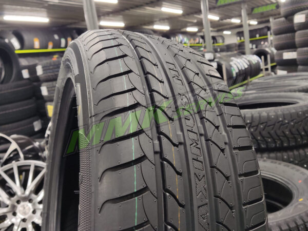 215/50R17 Maxtrek Maximus M1 95V XL (Antares) - Summer tyres