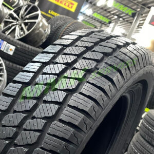 195/70R15C Goodride SW612 104/102R - All-season tyres / Winter tyres